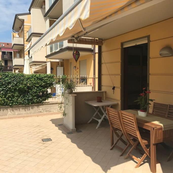Ferienwohnung Syrma1 Lucca Exterior foto